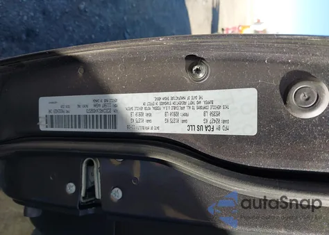 2016 Chrysler 300 Anniversary Edition z USA, uszkodzony, nr VIN 2C3CCAAG3GH224489